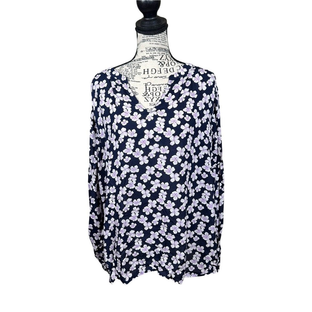 Caslon Navy V-Neck Long Sleeve Top with Light Purple Floral Print